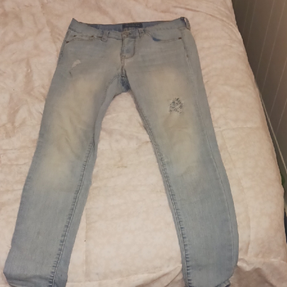 Aeropostale Light Blue Distressed Skinny Jeans